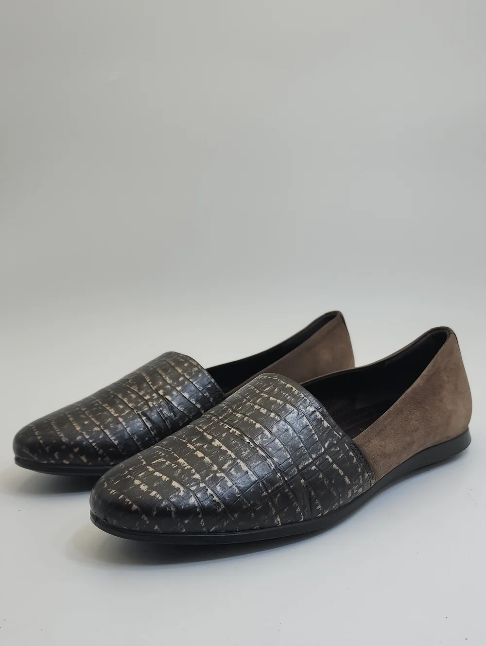 ECCO Women's Touch Ballerina 2.0 Croc-Embossed Leather Loafer Flats Size 41